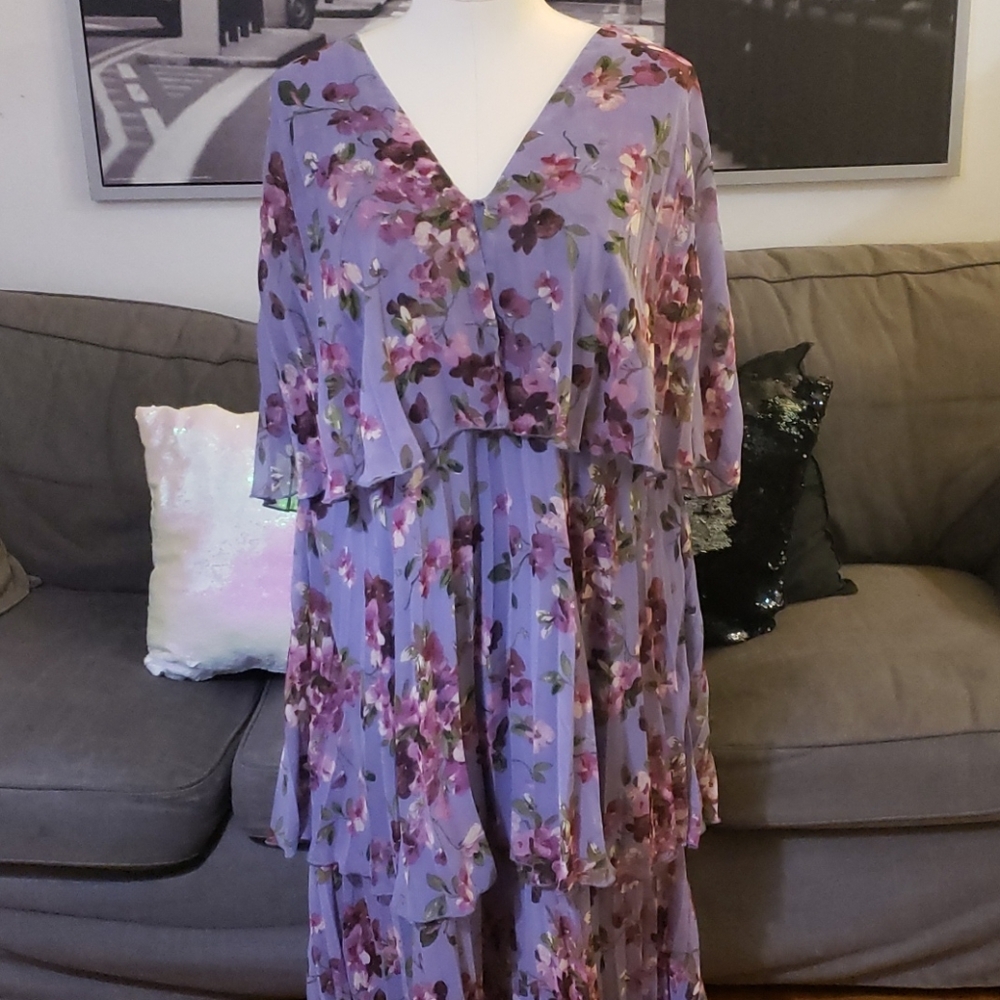 🆕️ Asos Design Curve Soft Pleated Tiered Midi… - Picture 2 of 8